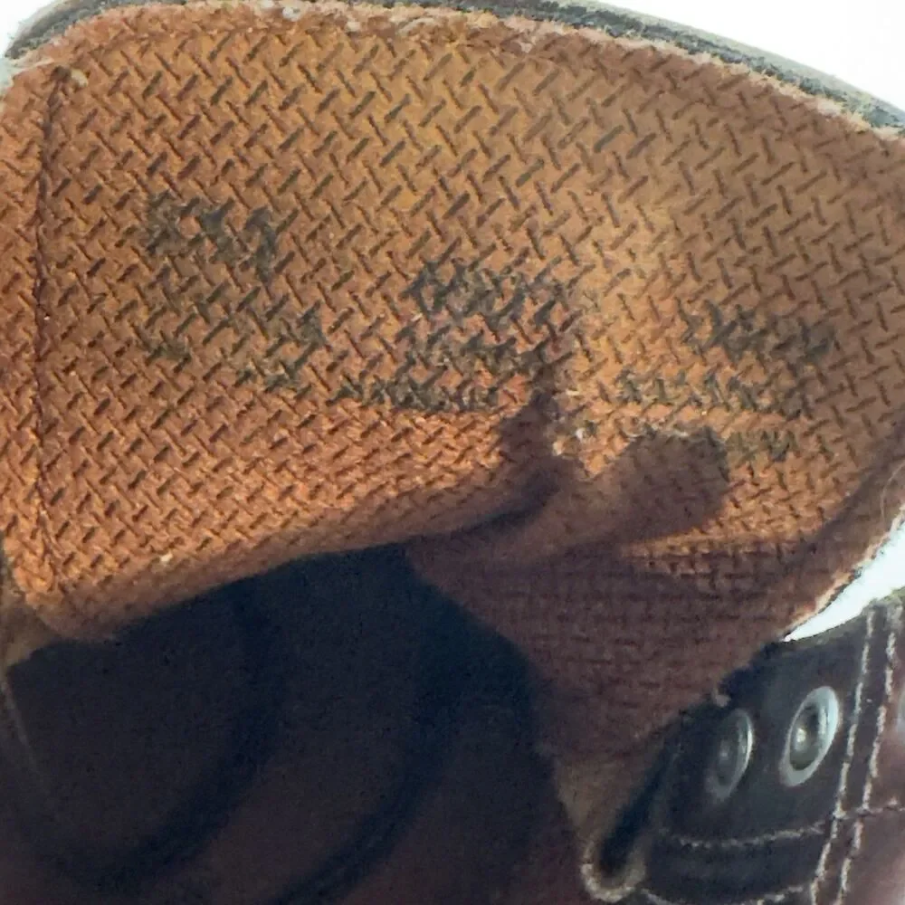 Vintage Timberland Dark Brown Leather Men's 8M Waterproof Moc Toe Lace Up Boots